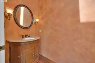 835 Willacade Ct, Springfield, OR 97477 - Photo 17