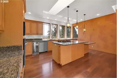 835 Willacade Ct, Springfield, OR 97477 - Photo 15