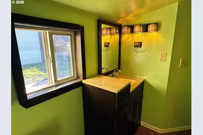 779 16th Ave, Seaside, OR 97138 - Photo 19
