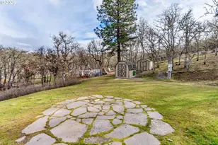 12 Mount Adams View Rd, Lyle, WA 98635 - Photo 31