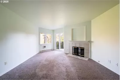 8720 SW Tualatin Rd #206, Tualatin, OR 97062 - Photo 13