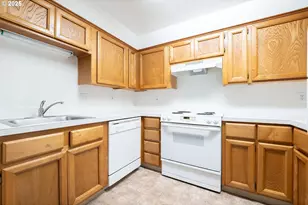 8720 SW Tualatin Rd, Tualatin, OR 97062 - Photo 9