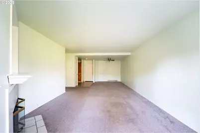 8720 SW Tualatin Rd #206, Tualatin, OR 97062 - Photo 5