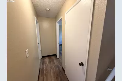 21123 SE Morrison St, Gresham, OR 97030 - Photo 13