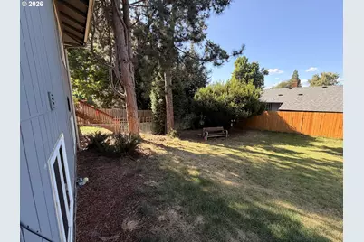 21123 SE Morrison St, Gresham, OR 97030 - Photo 39