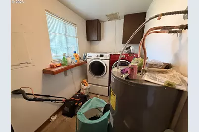 21123 SE Morrison St, Gresham, OR 97030 - Photo 37