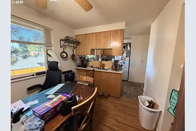21123 SE Morrison St, Gresham, OR 97030 - Photo 27
