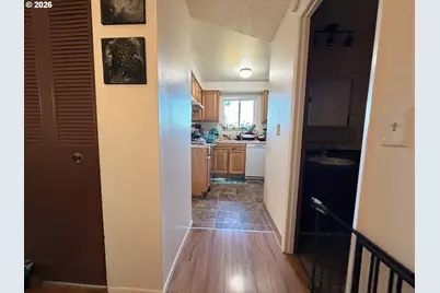 21123 SE Morrison St, Gresham, OR 97030 - Photo 23