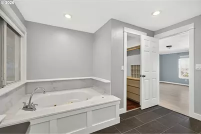 7106 SE 117th Pl, Portland, OR 97266 - Photo 21