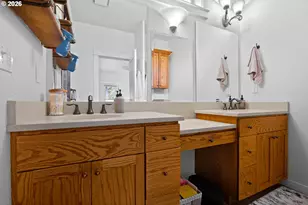 725 Slazenger Ct, Sutherlin, OR 97479 - Photo 15