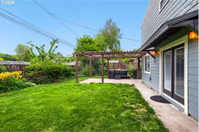 11820 SW Clifford St, Beaverton, OR 97008 - Photo 25
