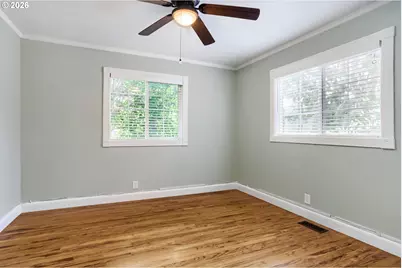 11820 SW Clifford St, Beaverton, OR 97008 - Photo 21