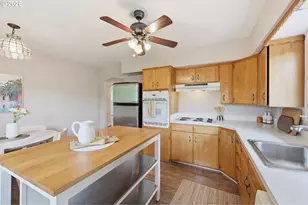 7660 SW 74th Ave, Portland, OR 97223 - Photo 13