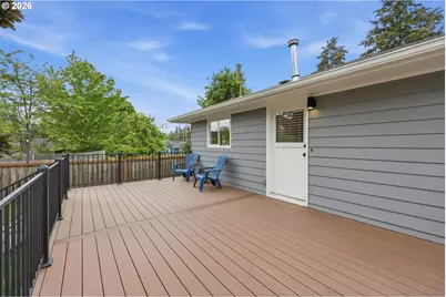7660 SW 74th Ave, Portland, OR 97223 - Photo 25