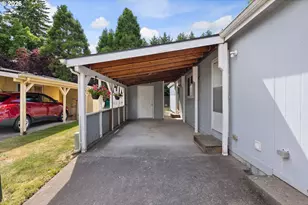 2315 SW Rose Ct, Troutdale, OR 97060 - Photo 7