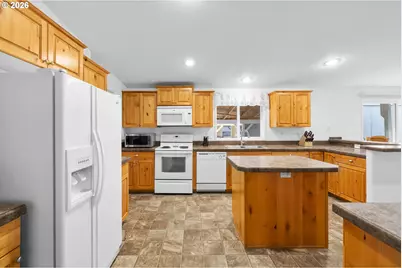 2315 SW Rose Ct #53, Troutdale, OR 97060 - Photo 11
