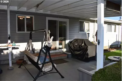 2360 High St, Reedsport, OR 97467 - Photo 5