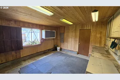 2360 High St, Reedsport, OR 97467 - Photo 43