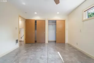2255 Alder St, Eugene, OR 97405 - Photo 43