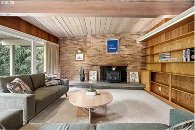 2255 Alder St, Eugene, OR 97405 - Photo 13