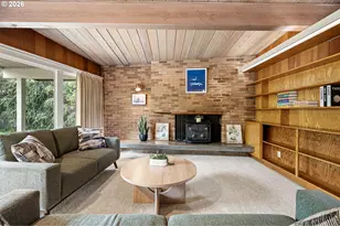 2255 Alder St, Eugene, OR 97405 - Photo 13
