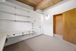 2255 Alder St, Eugene, OR 97405 - Photo 31