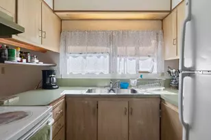 4882 Lancaster Dr, Salem, OR 97305 - Photo 27