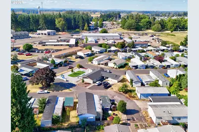 4882 Lancaster Dr #14, Salem, OR 97305 - Photo 7