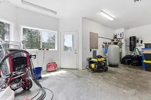 95037 Haynes Way Ln, North Bend, OR 97459 - Photo 35