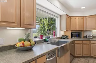 95037 Haynes Way Ln, North Bend, OR 97459 - Photo 13