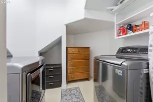 95037 Haynes Way Ln, North Bend, OR 97459 - Photo 33