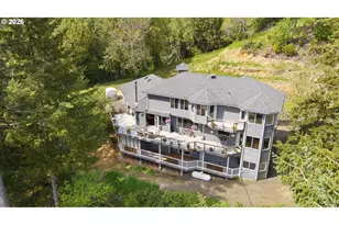 95037 Haynes Way Ln, North Bend, OR 97459 - Photo 3