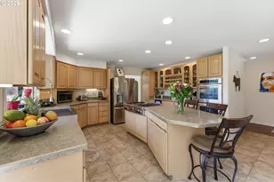 95037 Haynes Way Ln, North Bend, OR 97459 - Photo 11