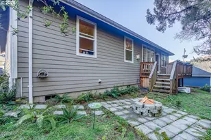 4635 NE Tide Ave, Lincoln City, OR 97367 - Photo 5