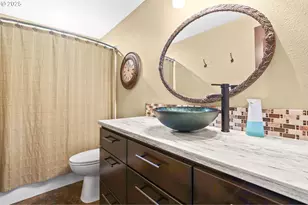 801 S Park St, Carlton, OR 97111 - Photo 37