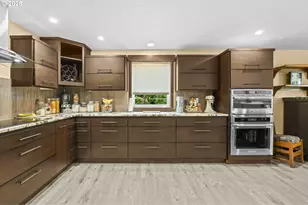 801 S Park St, Carlton, OR 97111 - Photo 27