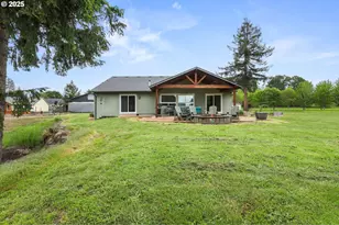 801 S Park St, Carlton, OR 97111 - Photo 45