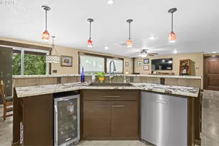 801 S Park St, Carlton, OR 97111 - Photo 23