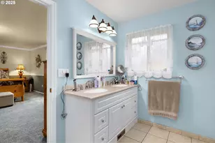 144 Paradise Ln, Roseburg, OR 97471 - Photo 25