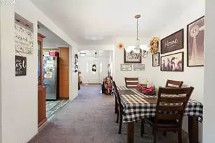 144 Paradise Ln, Roseburg, OR 97471 - Photo 17