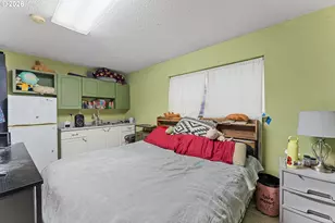 1117 SW Greenwood Ave, Grants Pass, OR 97526 - Photo 11