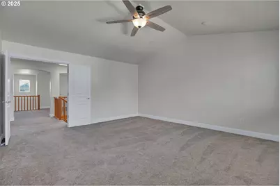 812 N 27th Ave, Cornelius, OR 97113 - Photo 27