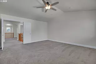 812 N 27th Ave, Cornelius, OR 97113 - Photo 27