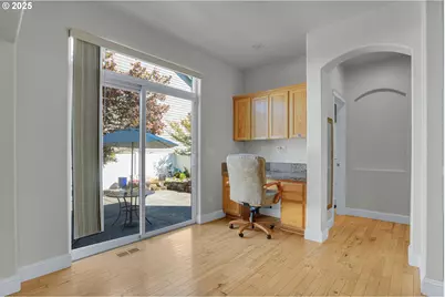 812 N 27th Ave, Cornelius, OR 97113 - Photo 17