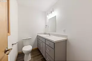 671 ST Charles Street, Eugene, OR 97402 - Photo 11