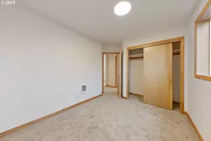 671 ST Charles Street, Eugene, OR 97402 - Photo 21