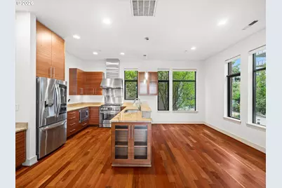 1742 NW Riverscape St #1742, Portland, OR 97209 - Photo 5