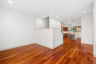 1742 NW Riverscape St, Portland, OR 97209 - Photo 9