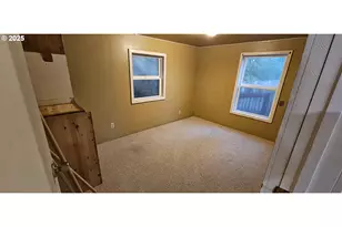 420 W D Ave, Drain, OR 97435 - Photo 15