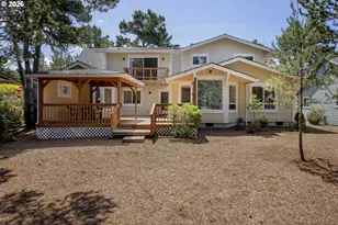 1009 Royal Saint George Dr, Florence, OR 97439 - Photo 43